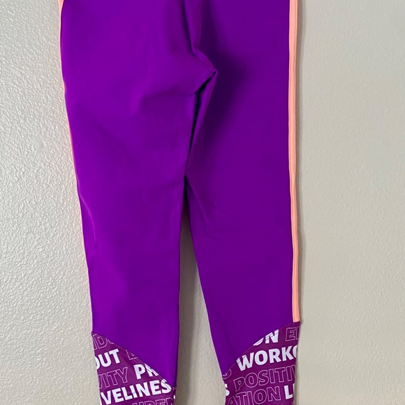 Sport Leggings - Picture 4 of 12